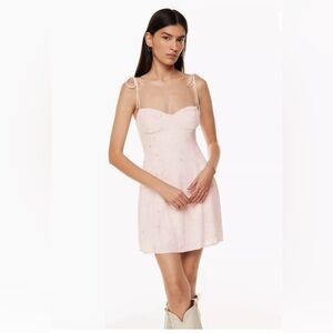 NWT! Aritzia Wilfred Fable Sweetheart
Bustier Mini Dress Mochi Pink Light Size 8